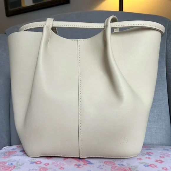 Portland leather large Devan in Bone - Picture 2 of 7